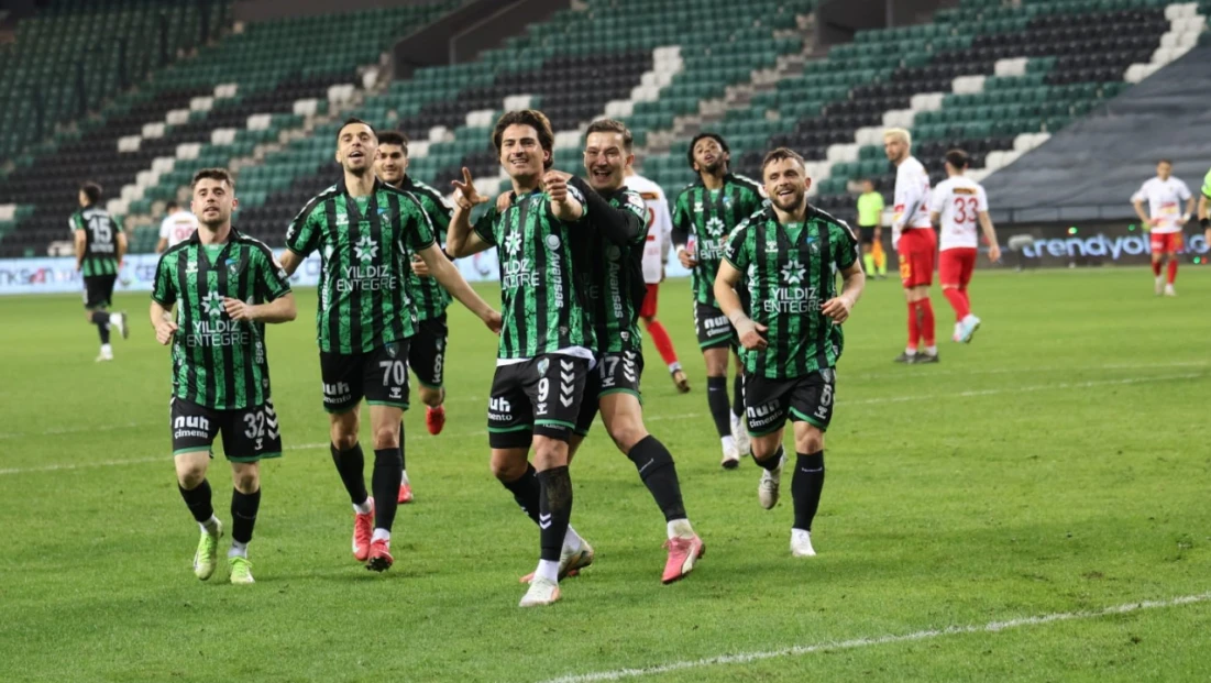 Trendyol 1. Lig: Kocaelispor: 7 - Yeni Malatyaspor: 1