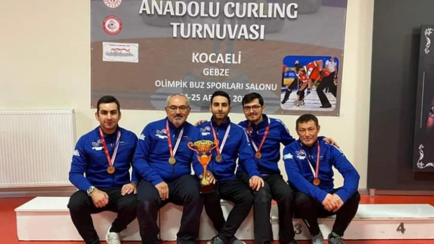 Anadolu Curling Turnuvası ilimizde yapıldı