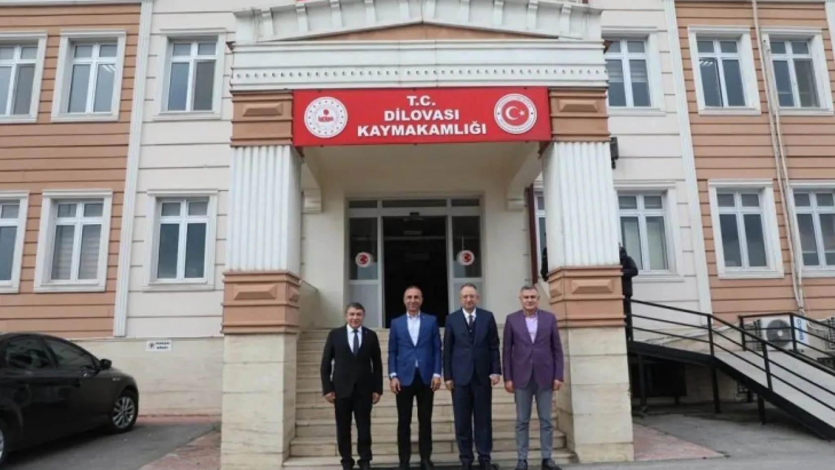 Bakan Danışmanı Hayri Çavuşoğlu, Dilovası'nda temaslarda bulundu