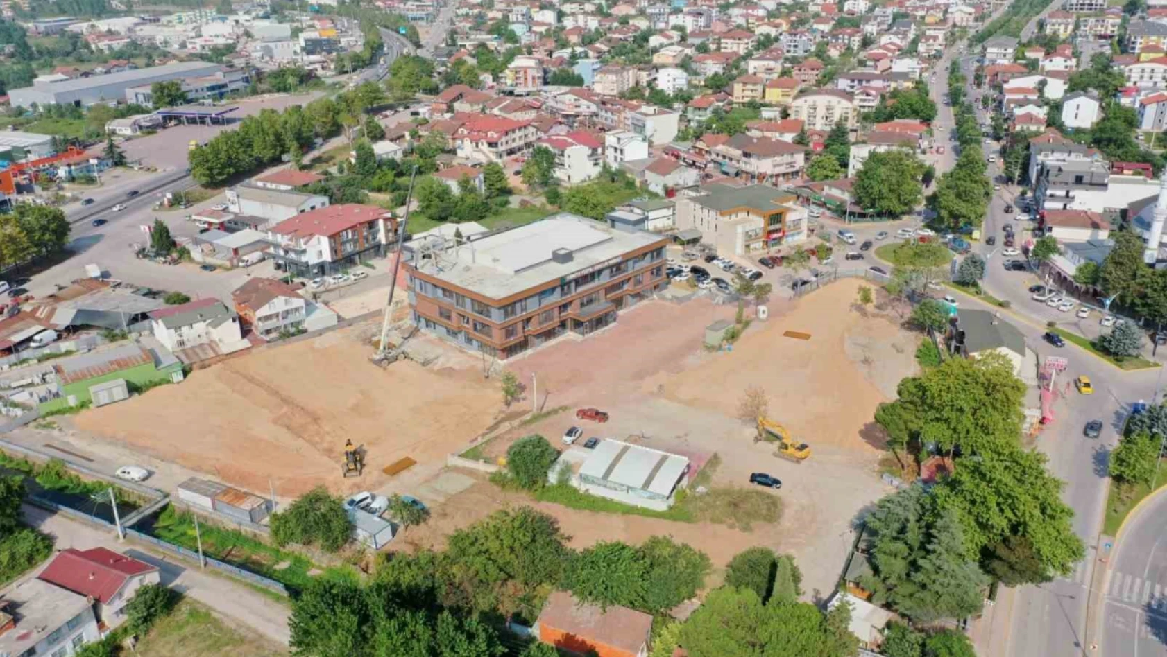 Başiskele Yeşilyurt Mahallesine park ve meydan inşa edilecek