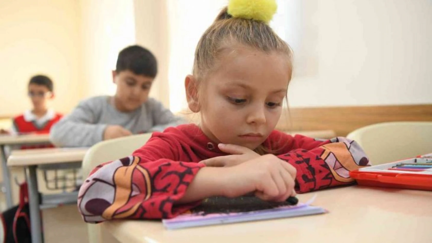 Çayırova'da yaz okulları kayıtları başladı