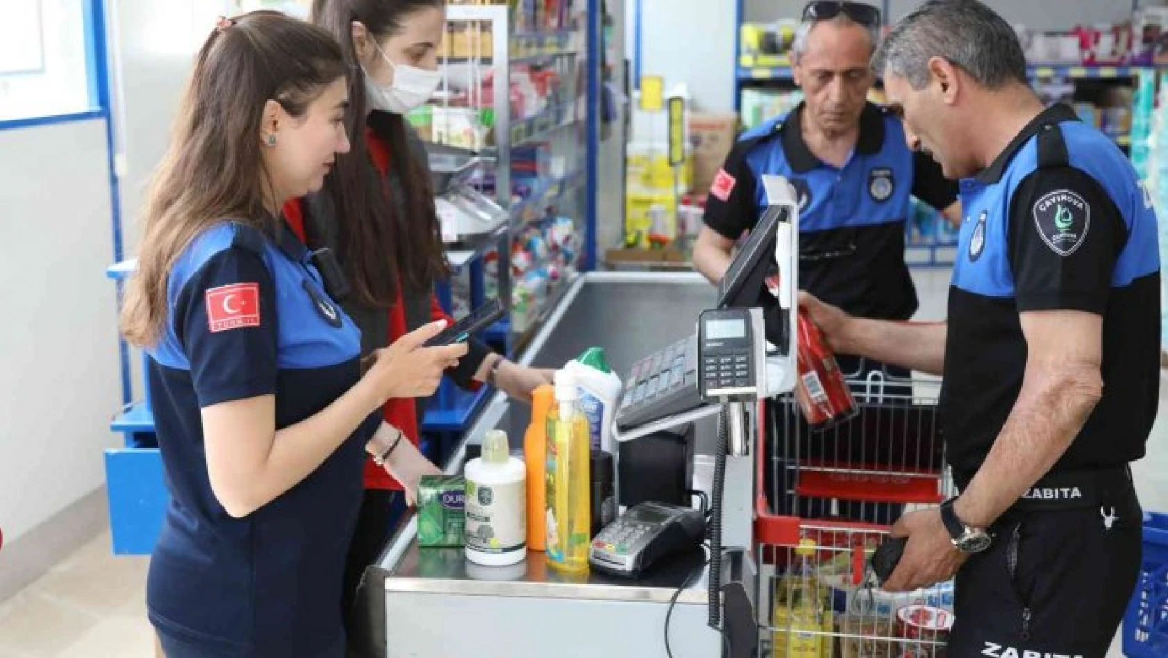 Çayırova'da zabıta ekipleri marketleri denetledi