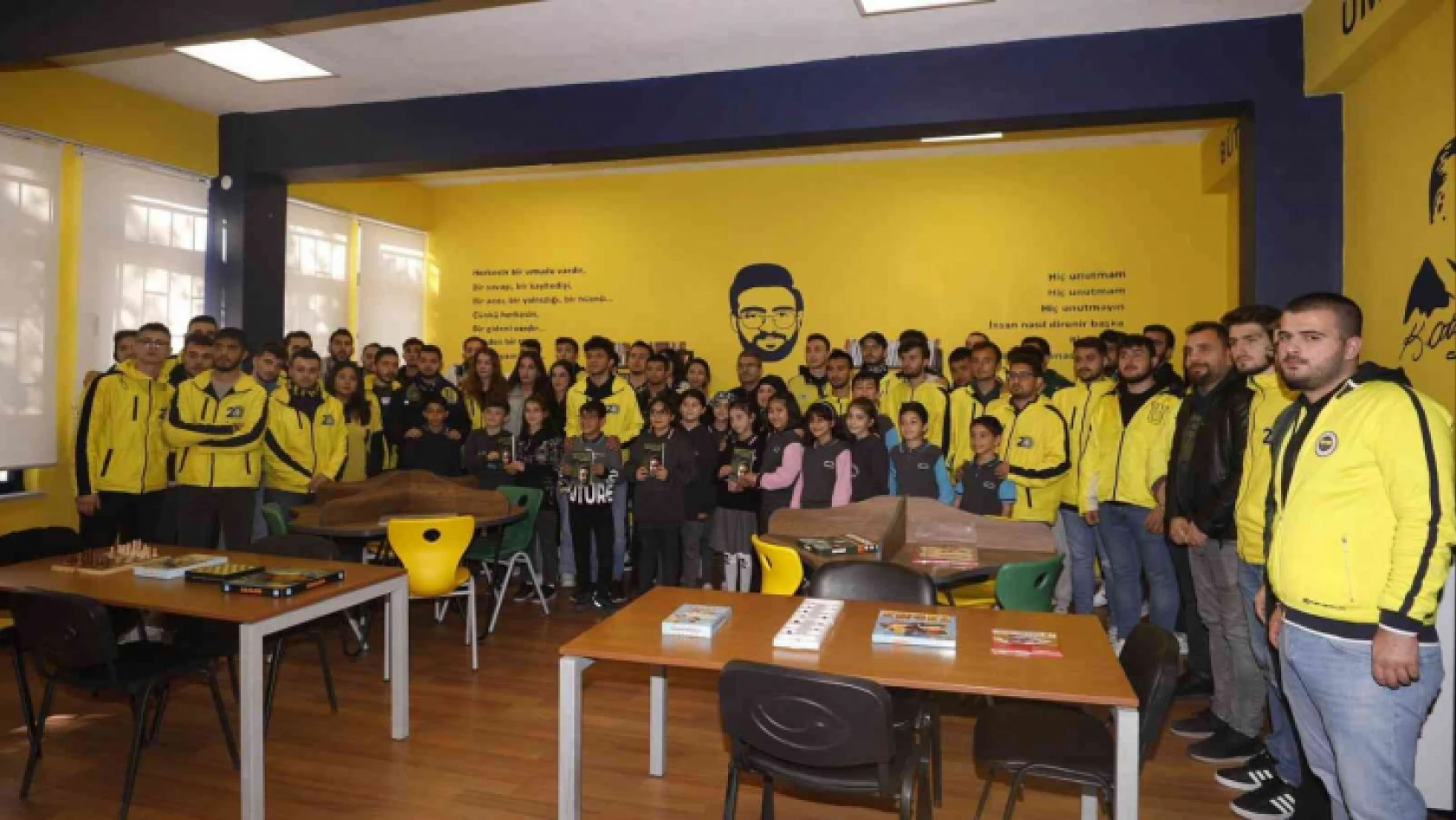 Fenerbahçeli Koray Şener'in ismi bu kütüphanede yaşatılacak