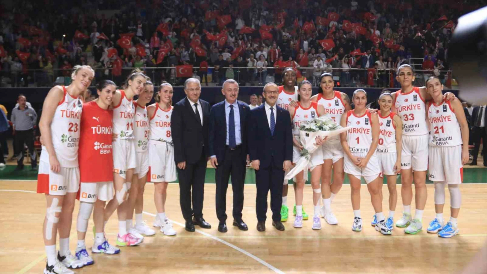 FIBA 2025 Kadınlar Avrupa Basketbol Şampiyonası: Türkiye: 75 - Slovakya: 40