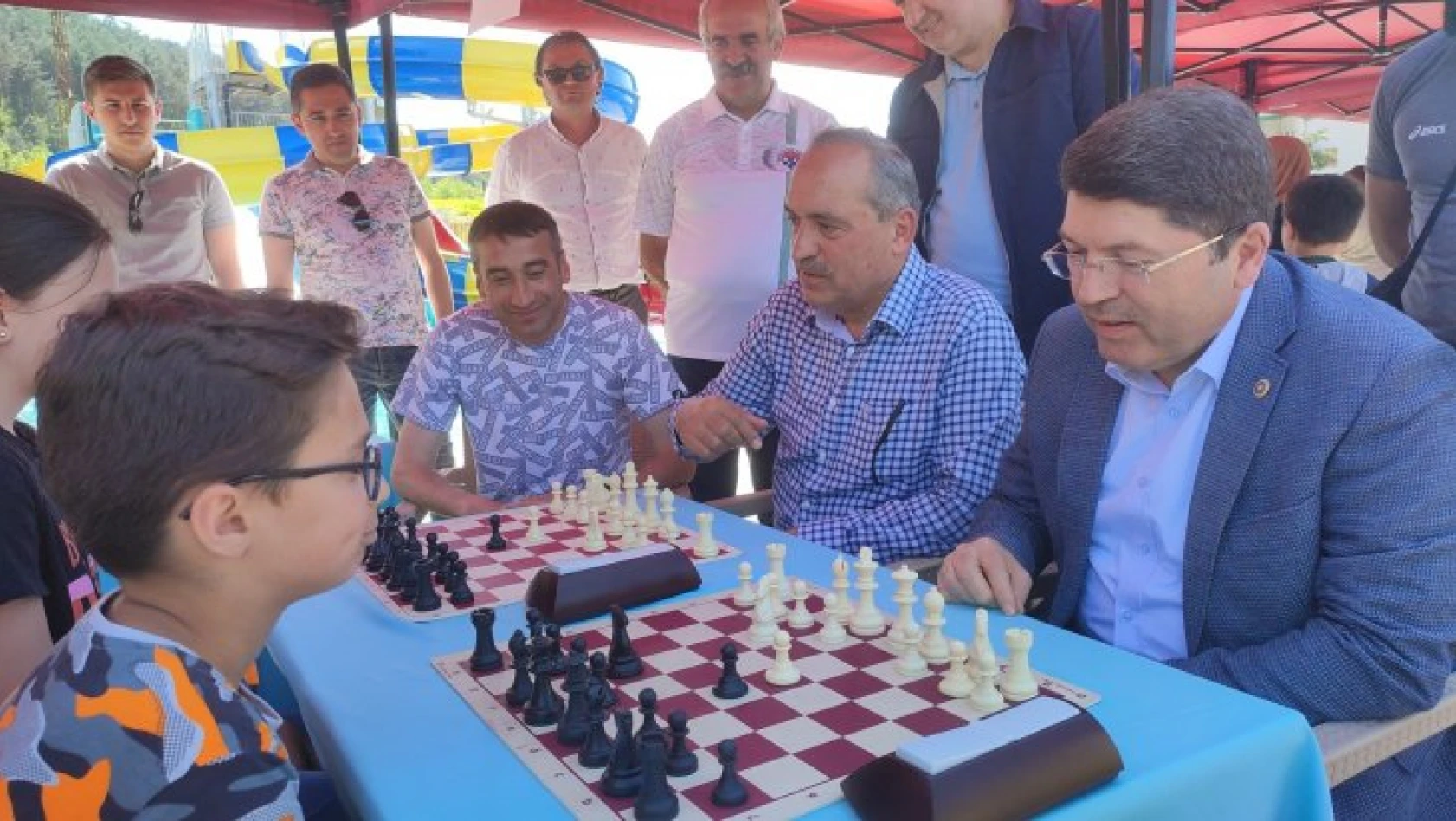  Gençlik Haftası faaliyetleri satranç turnuvası ile başladı 