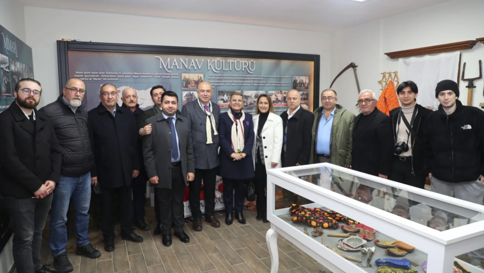 İzmit Belediyesi Manav Kültür Evi kapılarını açtı