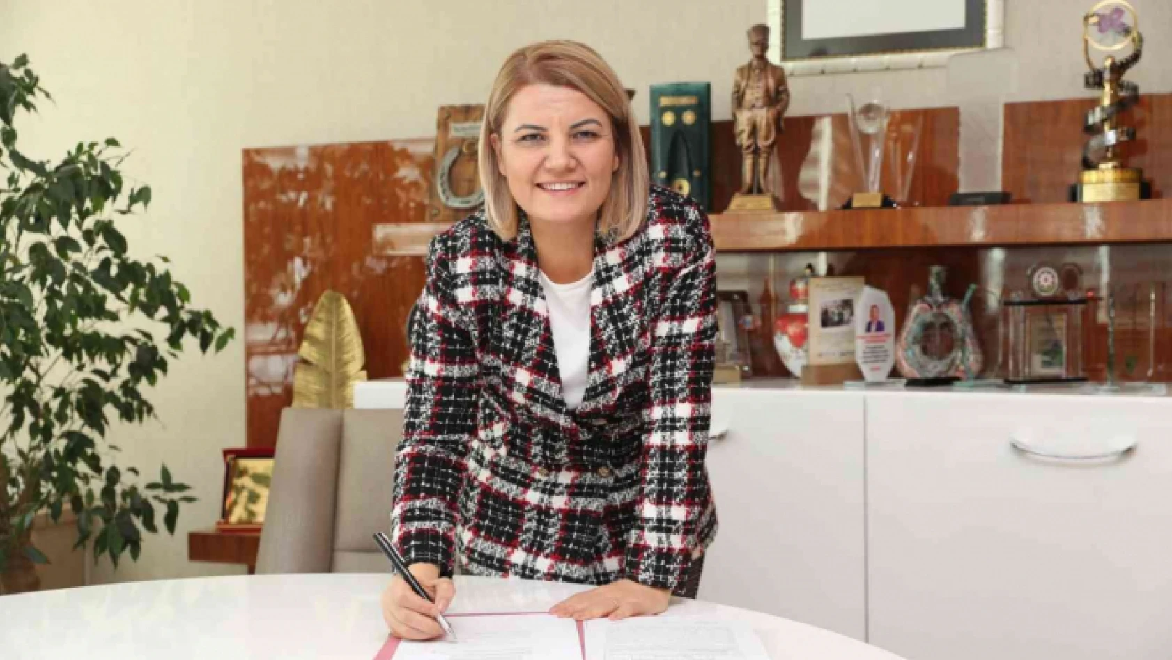 İzmit Belediyesi  İklim ve Enerji Sözleşmesi'ne imza attı