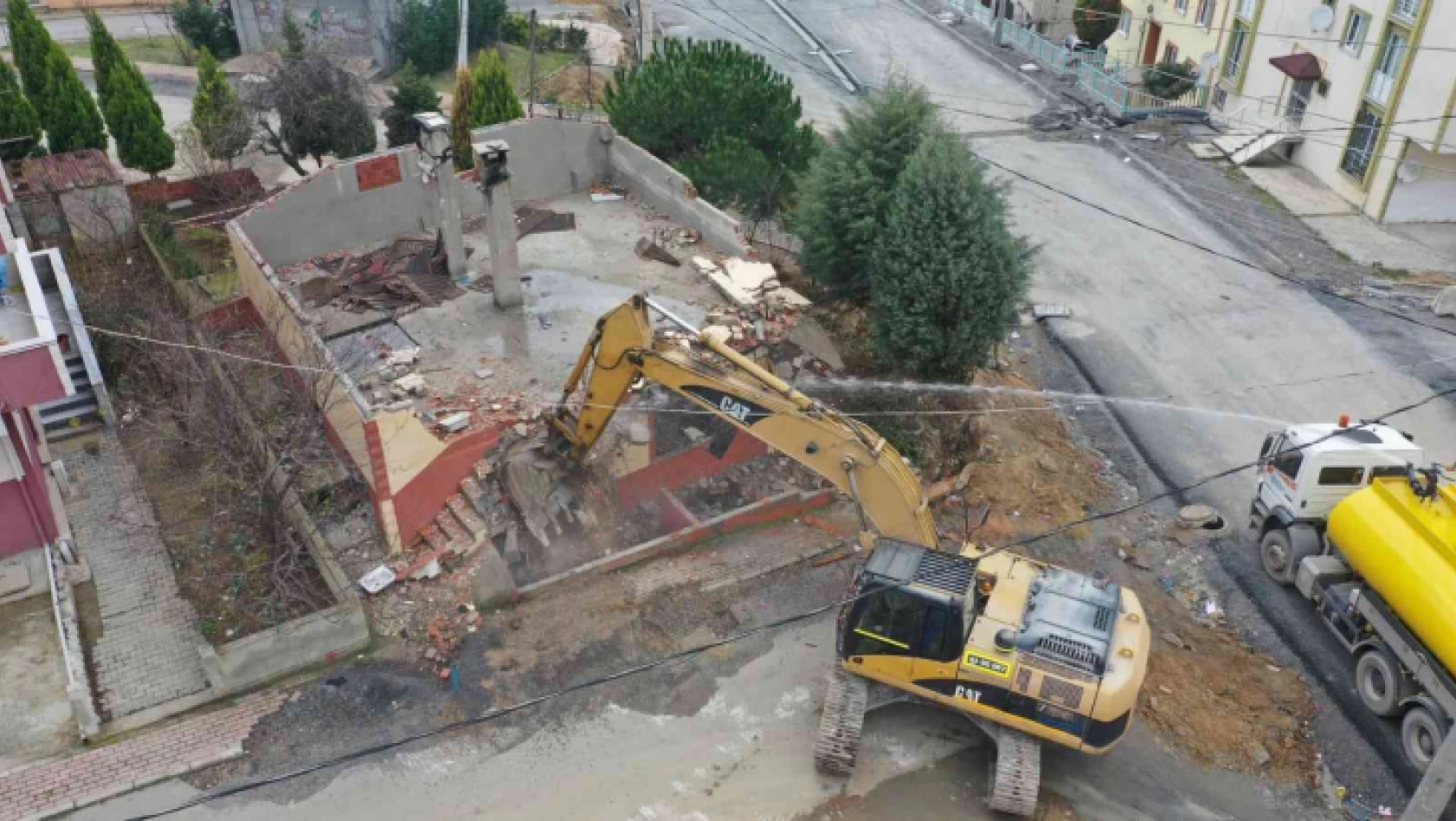 Kocaeli'de 2022 yılında 100 bina yıkıldı