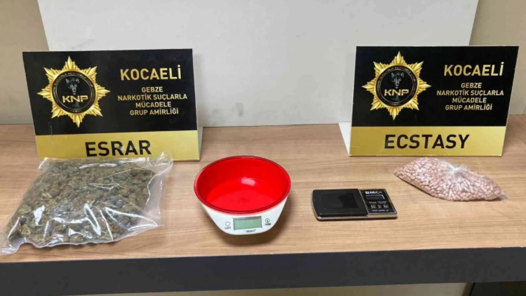 Kocaeli'de 8 farklı yere uyuşturucu operasyonu: 22 gözaltı