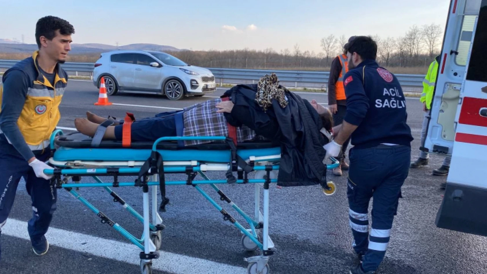 Kuzey Marmara Otoyolu'nda zincirleme kaza: 2 yaralı