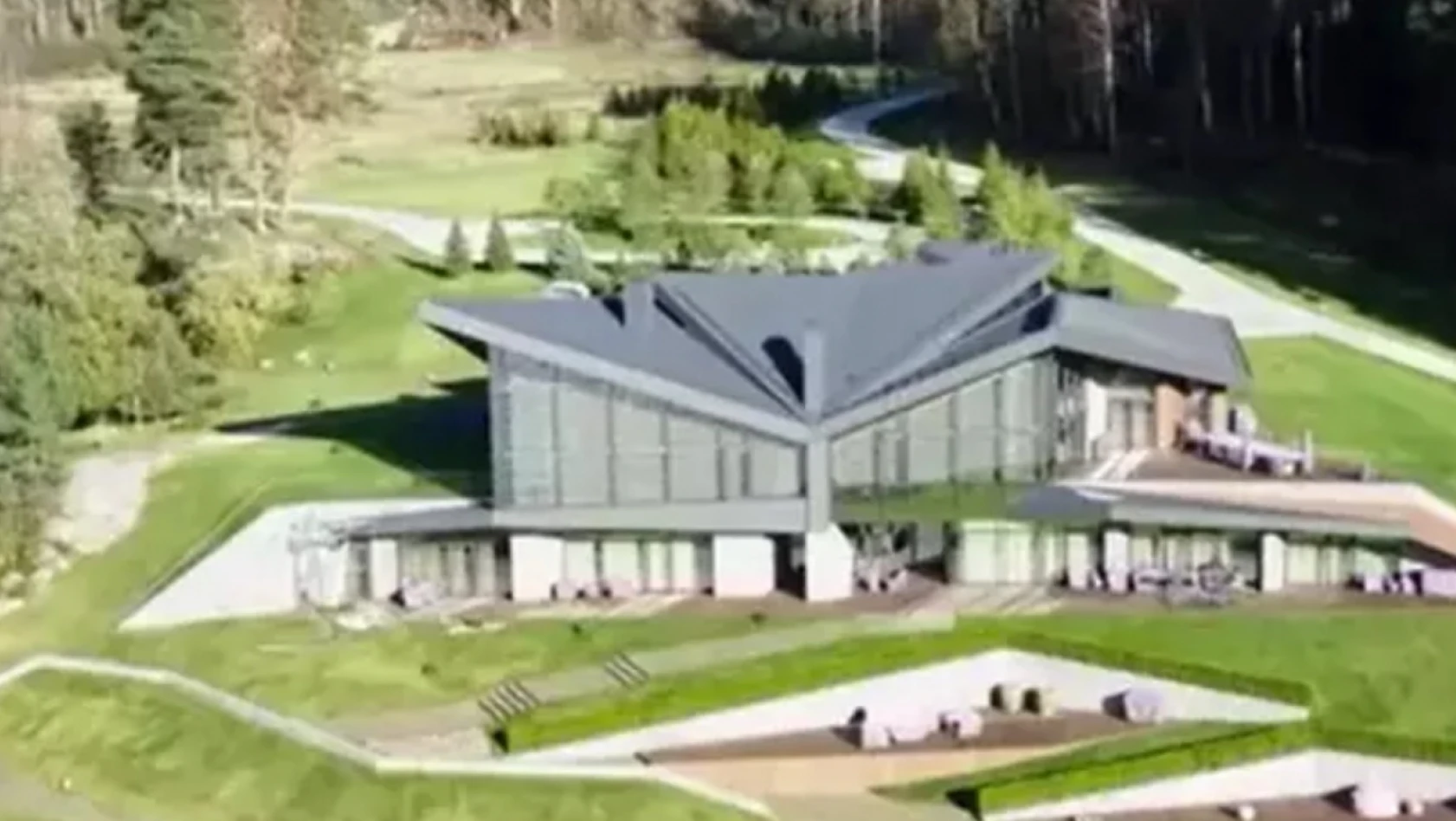 Putin'in Finlandiya sınırına yakın noktada gizli lüks kır evi olduğu ortaya çıktı