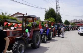10. Çiftçi Şenliği İzmit'te Çiftçi Kadınların Traktör Konvoyuyla Başladı