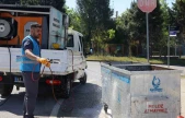 Çöp konteynerleri yerinde yıkanıyor