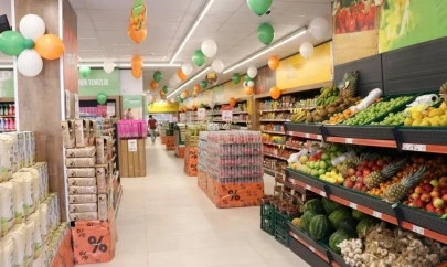 Dev market zinciri ismini değiştirecek
