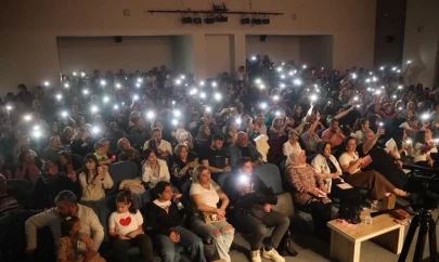 Körfez'de en güzel şarkılar anneler için