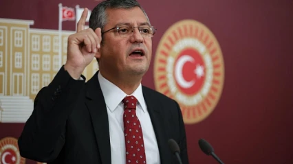 Özgür Özel, CHP Genel Başkanlığı'na aday oldu