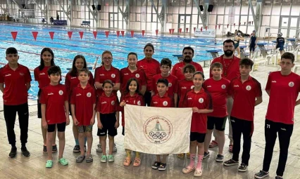 Körfezli yüzücülerin hedefi Türkiye Şampiyonası