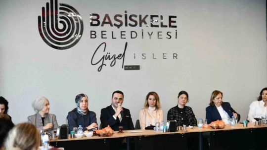 'Kadınlar ailenin kurulmasından yaşatılmasına kadar en önemli rolü üstlenmektedir'