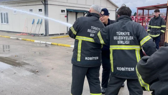 23 yılda 2 bin 470 kişiye itfaiye eğitimi