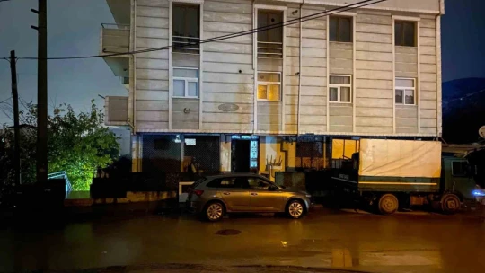 Arkadaşını göğsünden bıçaklayarak öldüren zanlı tutuklandı
