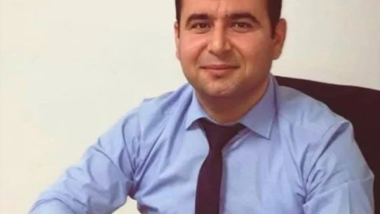Beyin kanaması geçiren gazeteci hayatını kaybetti