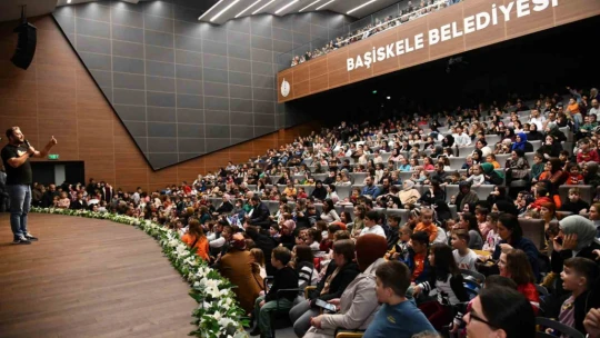 Çocuklar Rafadan Tayfa ile coştu
