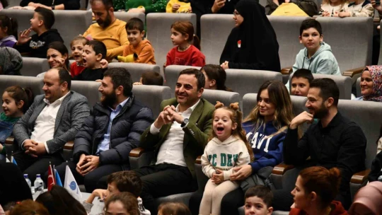 Çocuklar Rafadan Tayfa ile coştu