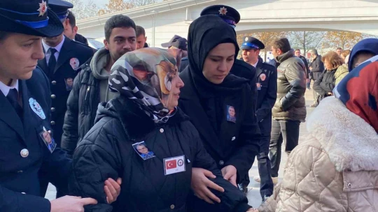 Hayatını kaybeden polis için tören düzenledi