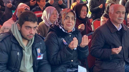 Hayatını kaybeden polis için tören düzenledi