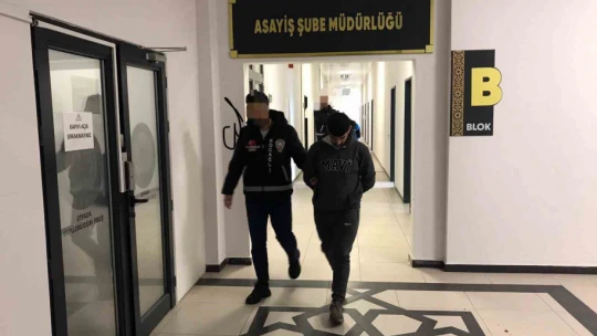 Kocaeli'de otomobil çalan şüpheliler Zonguldak'ta yakalandı