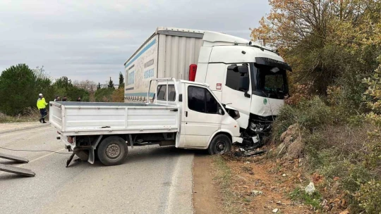 Kocaeli'de zincirleme kaza: 3 yaralı