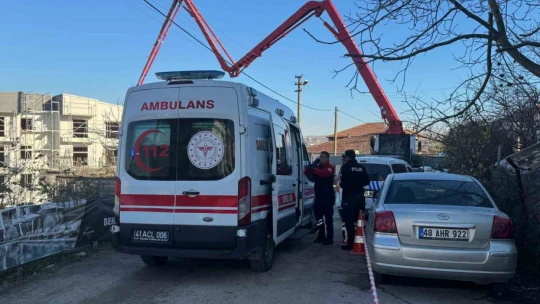 Lastik bomba gibi patladı: 2 yaralı