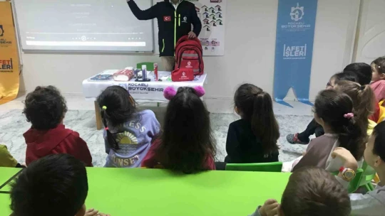Okullarda afete farkındalık eğitimi