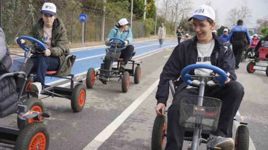 Özel bireylere trafik eğitimi