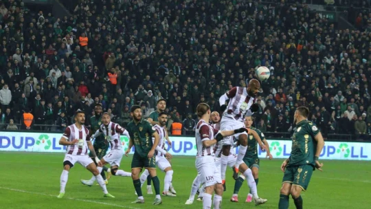 Trendyol 1. Lig: Kocaelispor: 2 - Bandırmaspor: 2