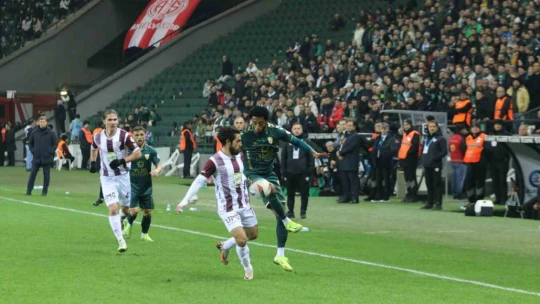 Trendyol 1. Lig: Kocaelispor: 2 - Bandırmaspor: 2