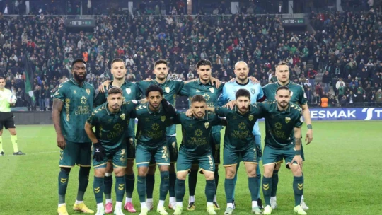 Trendyol 1. Lig: Kocaelispor: 2 - Bandırmaspor: 2