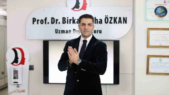 Uzmanı uyardı: Ağız kokusu, evlilikte boşanmaya kadar gidebilir