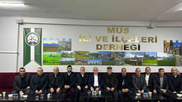 Ağrılı husumetli aileler Çayırova'da barış ilan etti