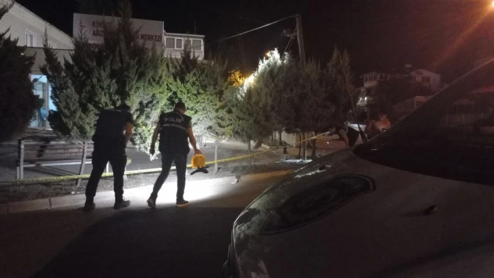 'Ne bakıyorsun?' diye tartıştıktan sonraki gece 2 arabayla gelip terör estirdiler
