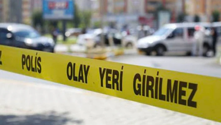 40 yaşındaki oğlunu yatağında ölü buldu