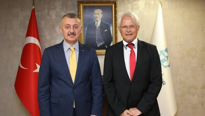 Almanya Başkonsolosu Regenbrecht'i ağırlayan Büyükakın: 'Birçok alanda işbirliklerin artmasını istiyoruz'