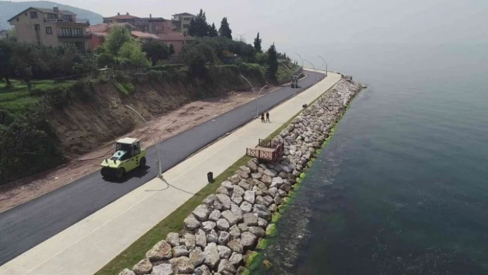 Altınkemer ile Ereğli sahilinde asfalt çalışmaları devam ediyor