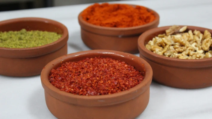 Baharat ve kuru yemişlerde kanser riski !