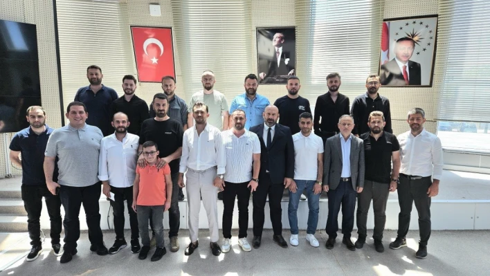 Başiskele Belediyespor'da Serdar Tunçay yeniden başkan