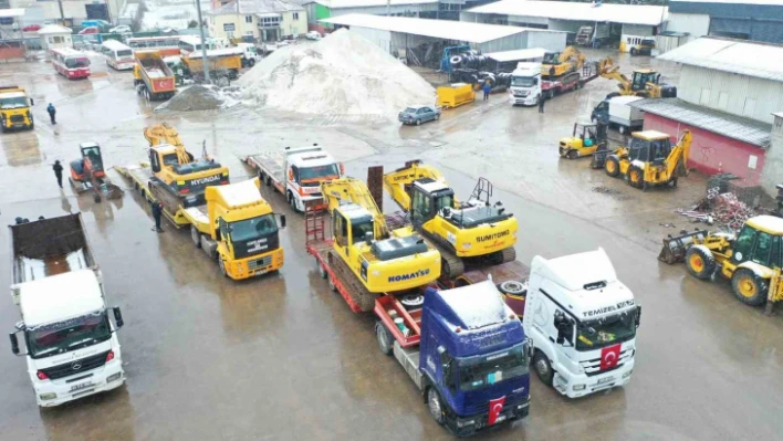 Başiskele'den Hatay'a iş makineleri ve uzman teknik ekip desteği