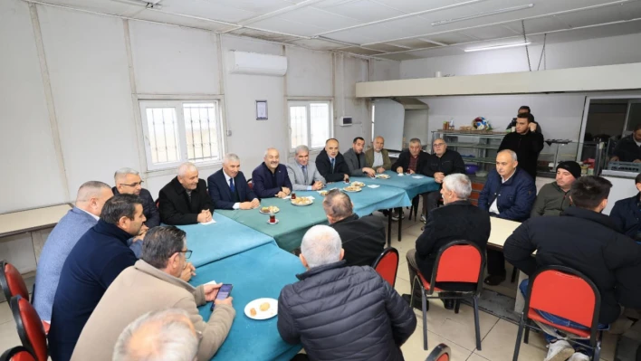 Başkan Büyükgöz'den esnaf ziyaretleri