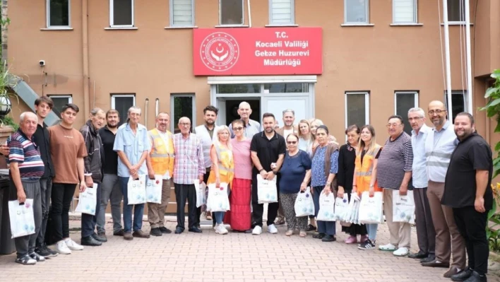 Bir Tebessüm Bir Hayat Derneği yaşlıları unutmadı