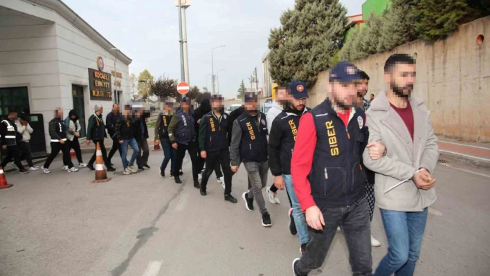 Bungalov dolandırıcılarına 14 ilde eş zamanlı operasyon: 51 şüpheli yakalandı