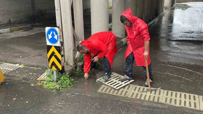 Büyükşehir su baskınlarına karşı teyakkuzda